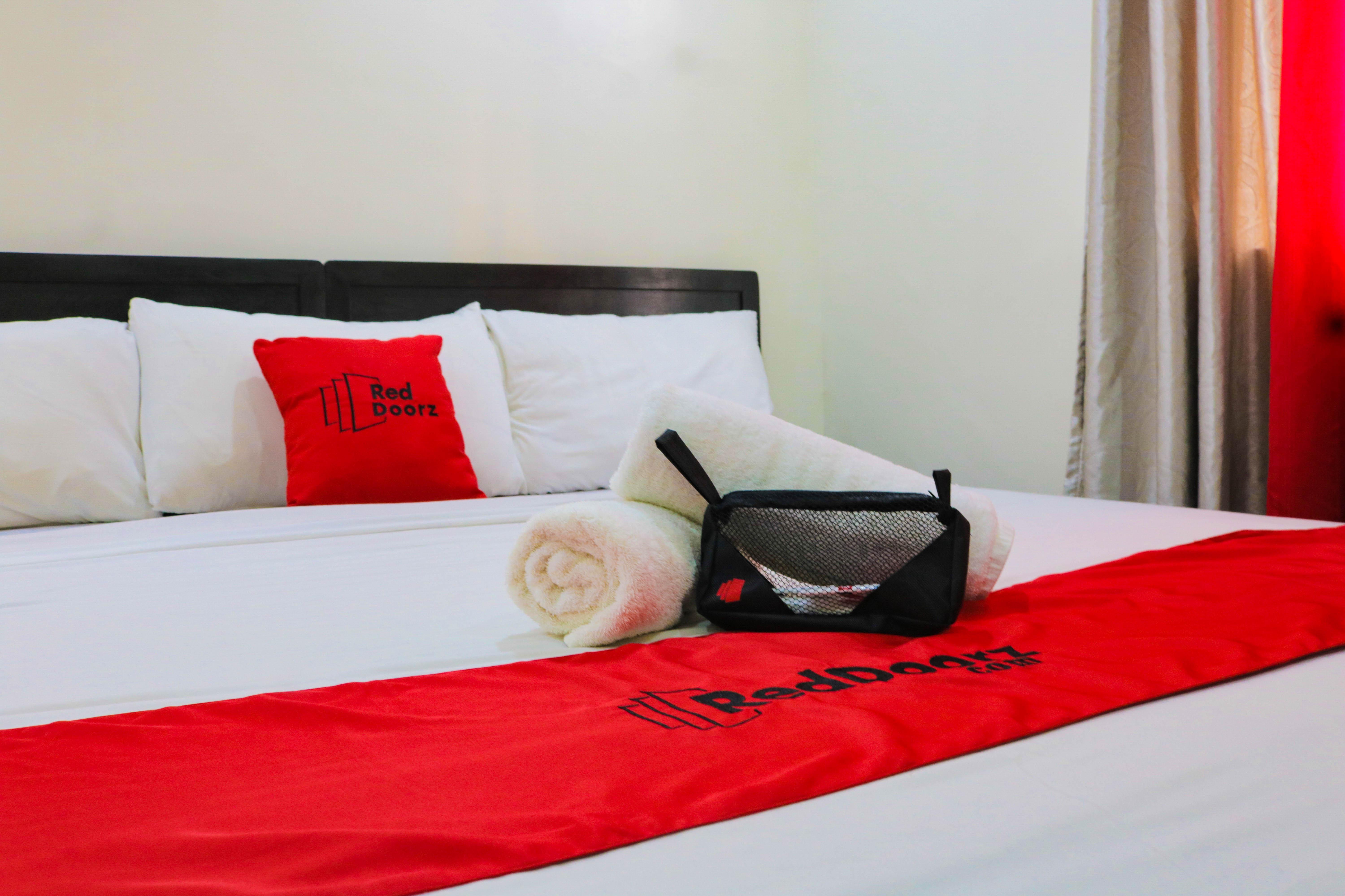 Reddoorz Plus @ Mabolo Cebu Extérieur photo