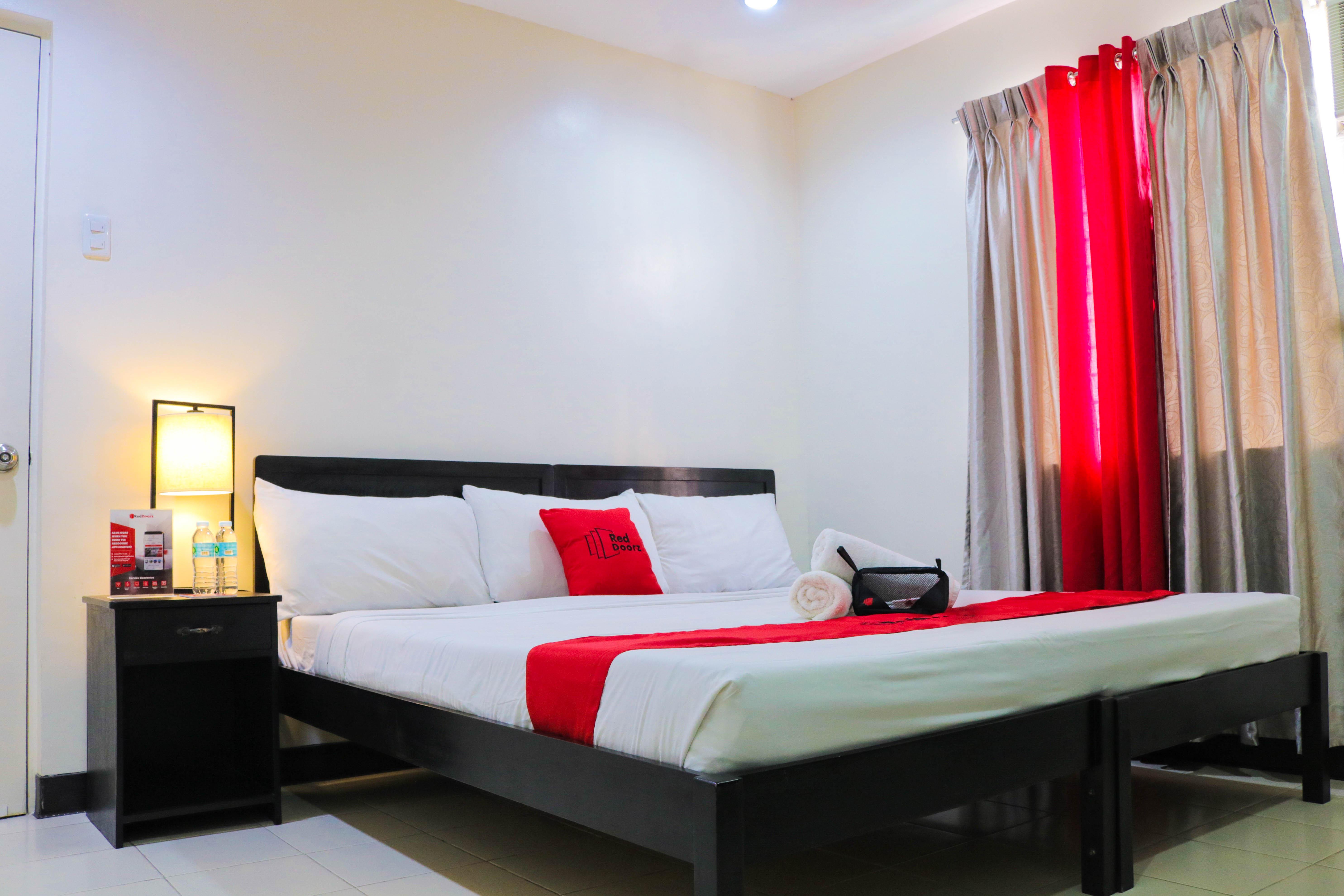 Reddoorz Plus @ Mabolo Cebu Extérieur photo